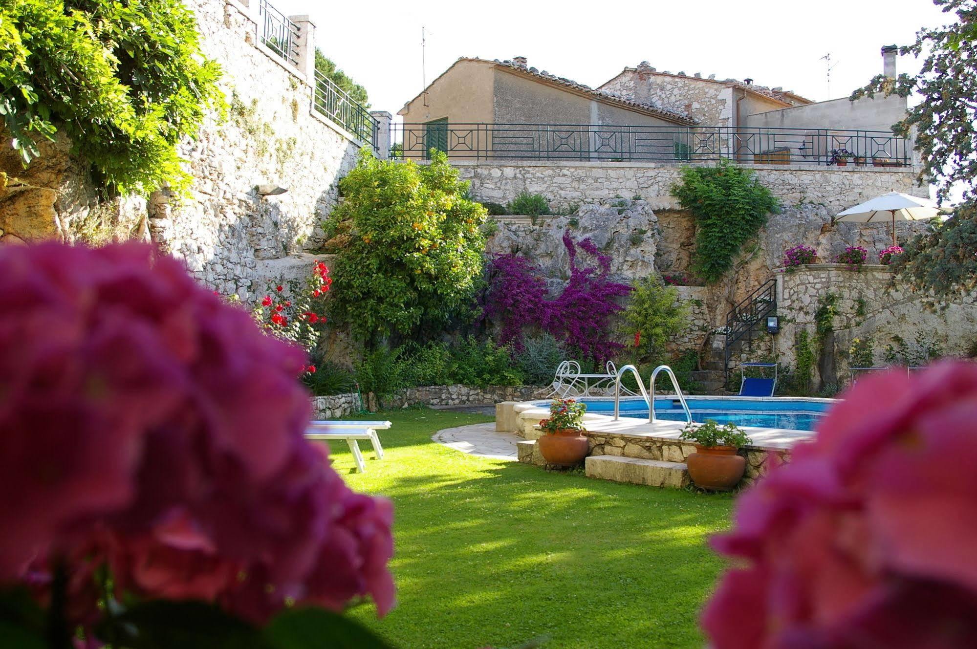 Hotel Villa Clodia Saturnia Dış mekan fotoğraf